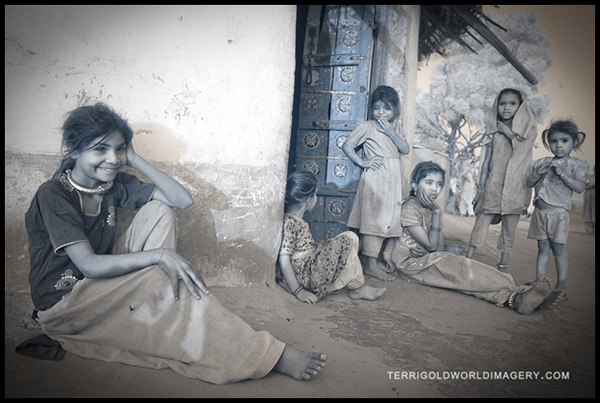 bhuj_vil_red-9281 2-8