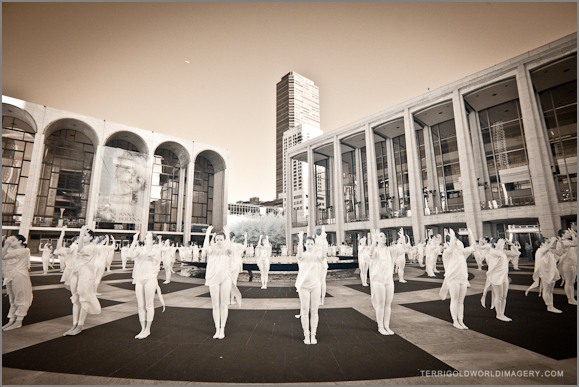 Table_of_Silence_red-58